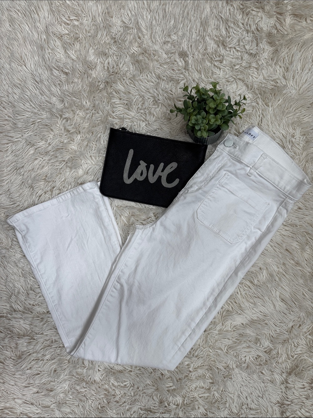 Loft High-Rise Cropped Kick Flare Jeans 💗 White